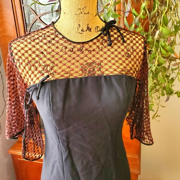 VINTAGE Black DRESS - Picture 6 of 13